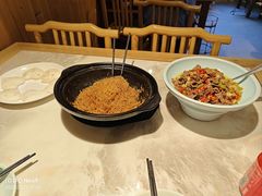 -绿草地·湘菜(酃湖师院店)