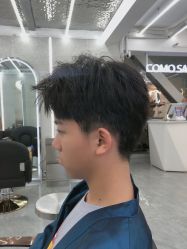 -COMO SALON 烫染可茉发型