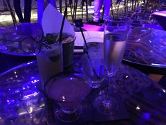 -OZONE 顶楼酒吧(香港丽思卡尔顿酒店)