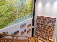 -猫的天空之城概念书店(杭州南宋御街店)