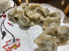 皮皮虾水饺-东来菜馆•手抓海鲜家常菜•海鲜锅贴(鸽子窝店)