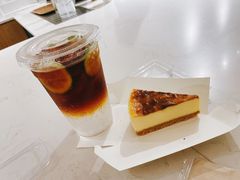 -Cafe on warm(丹霞店)