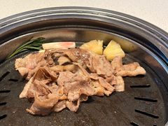 -韩香福烤肉庄园(荣成店)