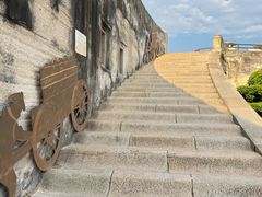 -石炮台公园