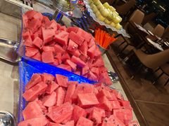 -荣誉国际酒店-云顶旋转餐厅