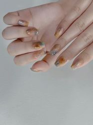 -隅日式美甲美睫專門店