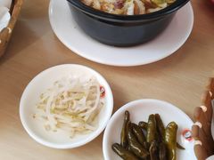 -闫家驴肉老店(华电一校店)