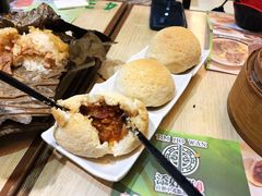 酥皮焗叉烧包-添好运点心专门店(北角店)