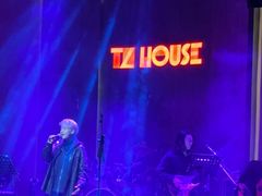 -TZ House音乐现场(来福士中心店)