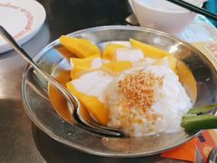 -小小集渔·泰式大排档(太古里香槟店)