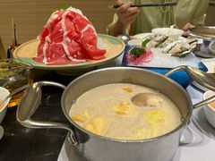 -红鼎豆捞·非遗鲍皇汤火锅(宝丰路店)