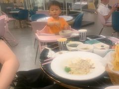-Lilliput粒粒堡亲子餐厅(置汇旭辉店)