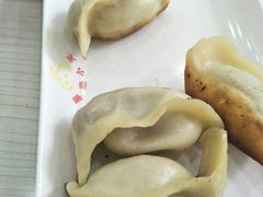 锅贴-珊珊小笼馆(仙霞路店)