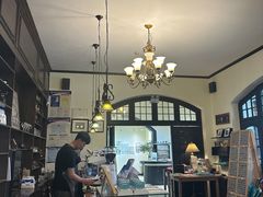 -良友书坊(安徽路店)