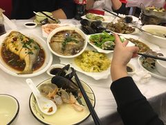 -渔中舟海鲜大排档(普陀沈家门店)