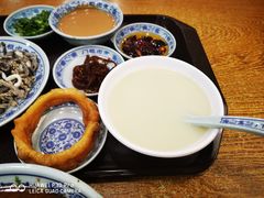 -门框胡同百年卤煮(新街口店)