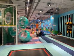 -利奥梦幻主题乐园(爱琴海购物公园店)