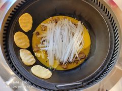-玺炖·中国铁锅炖(南京东路店)