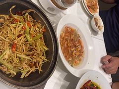 -海鸿荟·沿江菜(中山北路店)