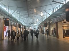 -东荟城名店仓