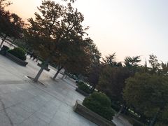 -汇泉广场