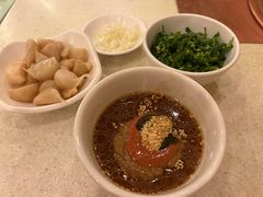 麻酱小料-八先生涮肉房(三里河店)