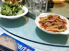 -渔公馆·川菜馆·家宴·生日宴(大地中央广场店)