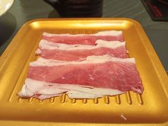 -牛YO寿喜烧·铁板烧和牛火锅自助(市府恒隆店)