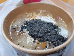 -正南齐北·老街糯米团(洪崖洞店)