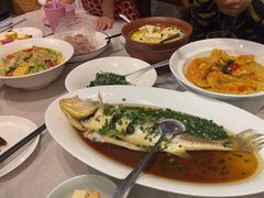 -YUNHE秐合· 雅致浙宴(西溪店)