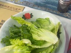 -刘姐啤酒鱼民族演艺餐厅(西街总店)