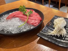 -呷哺呷哺(普陀乐购真北店)