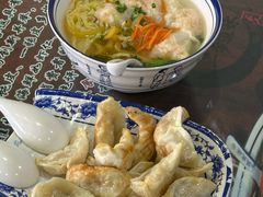 -长人馄饨铺(解放街店)