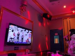 -莹乐迪量贩式KTV(祝桥店)