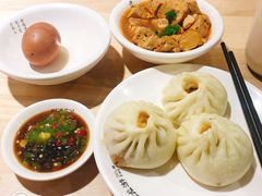 -凤起龙游老面包子(凯德晶品店)