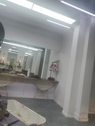 -茶发Salon·烫发染发理发