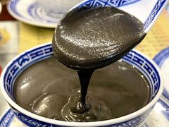 黑芝麻糊-广信牛奶甜品世家(台东店)