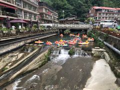 -藏龙百瀑漂流