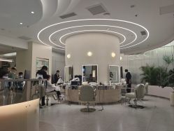 -PE SALON