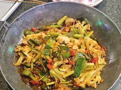 -路边边.炒菜烧烤.音乐餐厅(良乡长虹店)