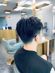 -即型男士理发工作室