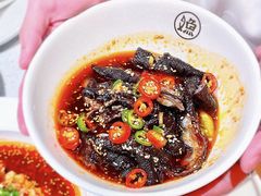 脱骨鸡爪爽脆-江渔儿酸菜鱼(东厦一百店)