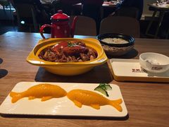 接吻鱼-多嘴超级肉蟹煲(欧亚卖场店)
