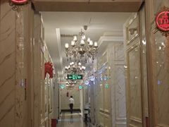 -皇马纯KTV·量贩·聚会(民治店)