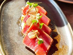 金枪鱼牛油果-BROWNSTONE布朗石西班牙餐厅(富城店)