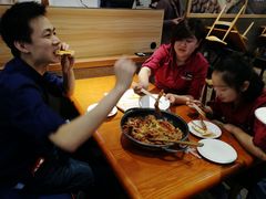 -张大师鸭爪爪特色火锅(万达店)