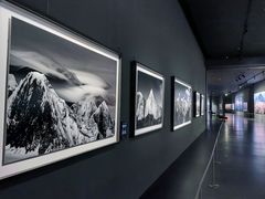 -罗红摄影艺术馆