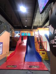 -Apfunll潮玩乐园*生日派对*企业团建(米房店)