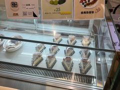 面包甜点陈列柜-狐狸和向日葵(北京路店)