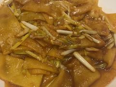 -凤凰园烤鸭店·唐山菜·传承花椒肉(老唐丰路店)